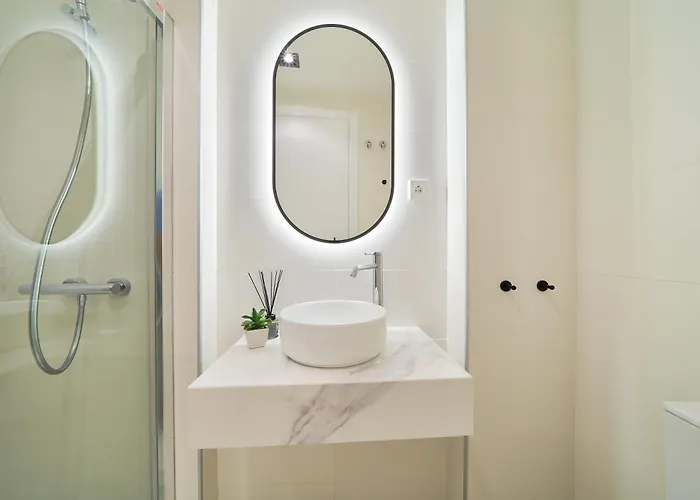 Select Apartment